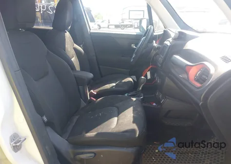 2018 Jeep Renegade Upland Edition 4X4 из США, поврежденный, VIN ZACCJBAB8JPH45225